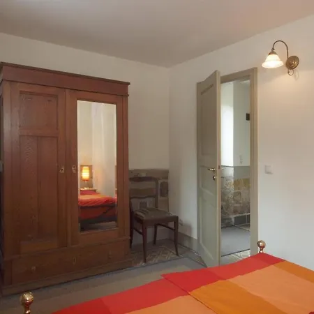 Haniel Oskar Apartment